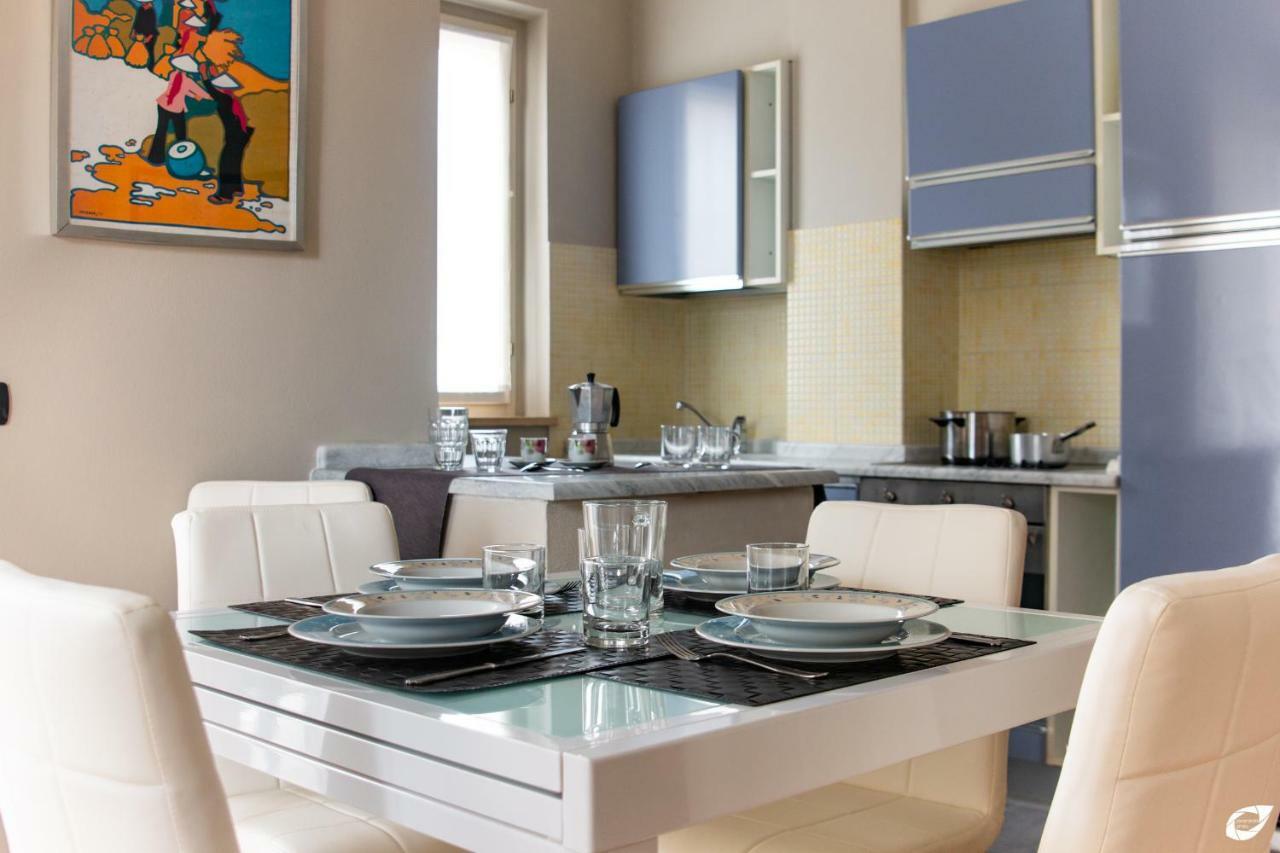 2-Bedroom Apt, With Balcony & Aircondition - 50 M From The Beach Marina di Pietrasanta Dış mekan fotoğraf